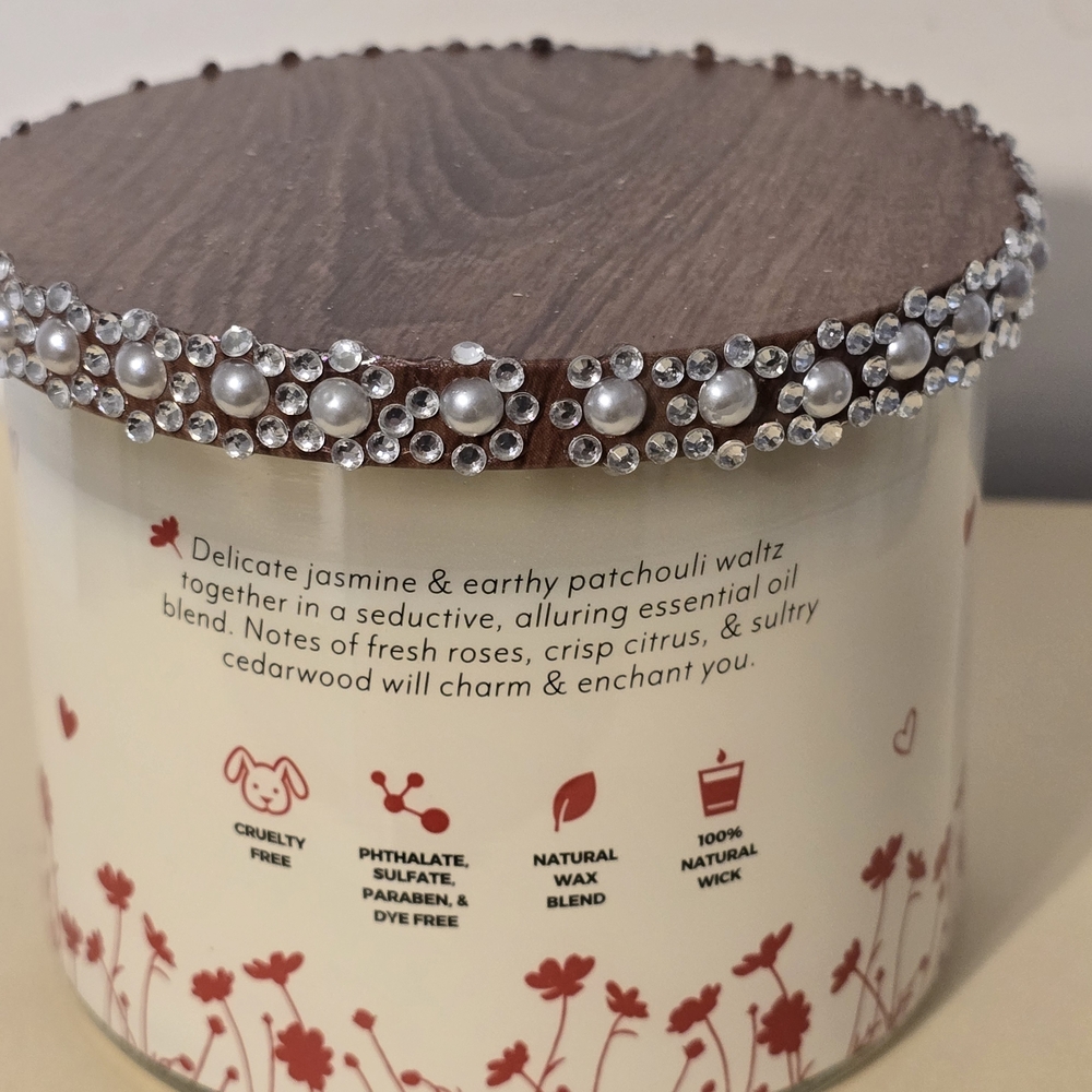 Essential Elements Jasmine + Patchouli Candle 3 Wic New - Picture 3 of 5